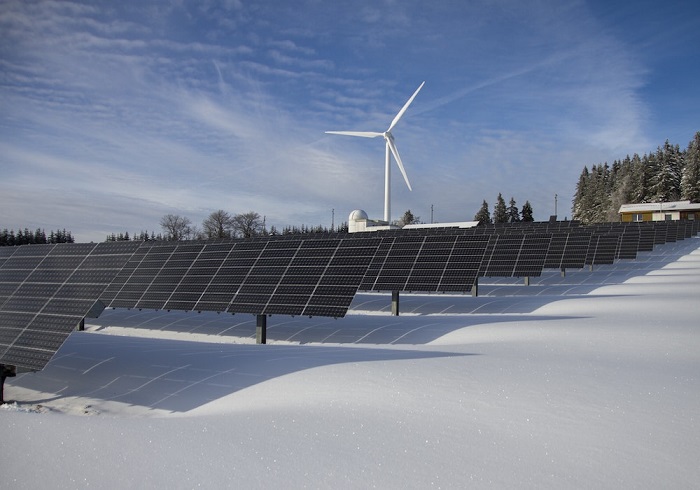 Solar panels in Snow